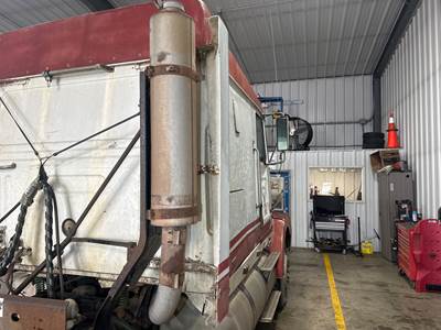 Volvo WIA Exhaust Assembly