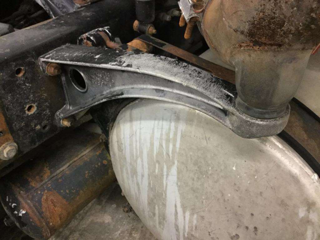 2003 Freightliner COLUMBIA 120 Exhaust Bracket For Sale Spencer, IA