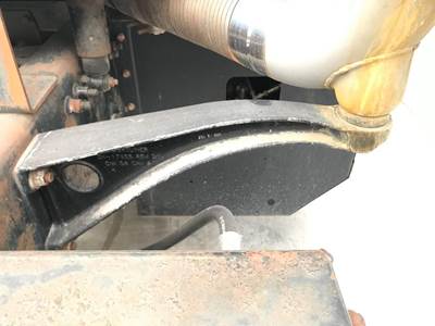 Freightliner Century Class 120 Exhaust Bracket for a Freightliner C120 Century