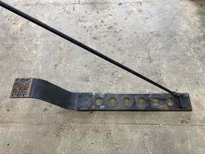 Freightliner Century Class 120 Exhaust Bracket for a Freightliner C120 Century