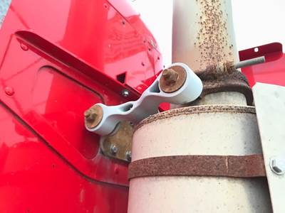 Freightliner Columbia 112 Exhaust Bracket