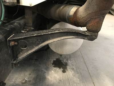 Freightliner Columbia 120 Exhaust Bracket