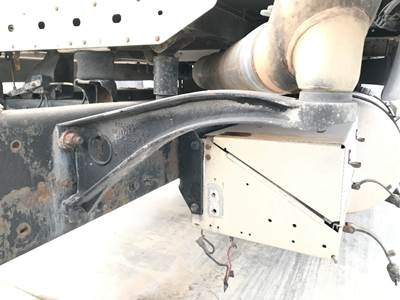 Freightliner Columbia 120 Exhaust Bracket