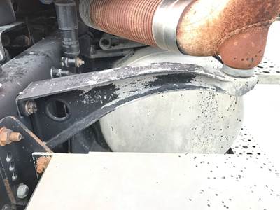 Freightliner Columbia 120 Exhaust Bracket