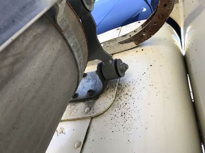 Freightliner Columbia 120 Exhaust Bracket