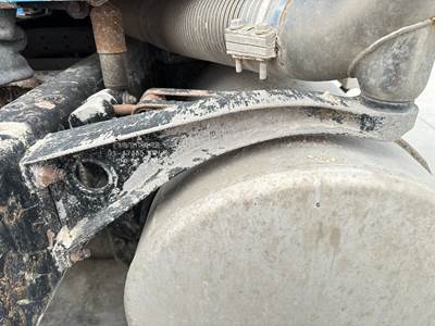 Freightliner Columbia 120 Exhaust Bracket