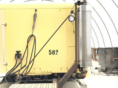 Freightliner FLD112 Exhaust Bracket