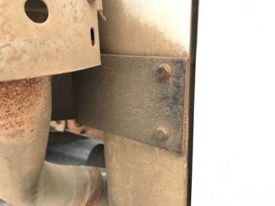 International 4900 Exhaust Bracket