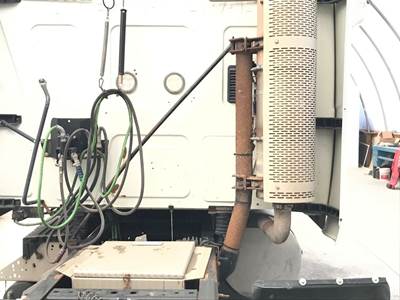 International ProStar Exhaust Bracket