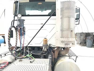 International TranStar 8600 Exhaust Bracket for a International Transtar (8600)