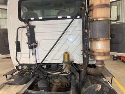 International TranStar 8600 Exhaust Bracket for a International Transtar (8600)