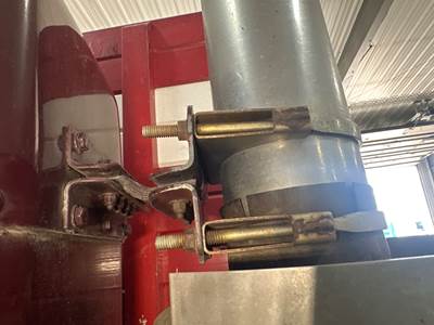 Kenworth W900L Exhaust Bracket