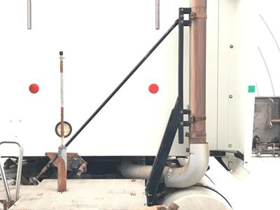 Mack CXU Exhaust Bracket
