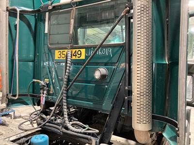 Mack CXU Exhaust Bracket