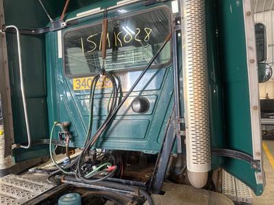 Mack CXU Exhaust Bracket