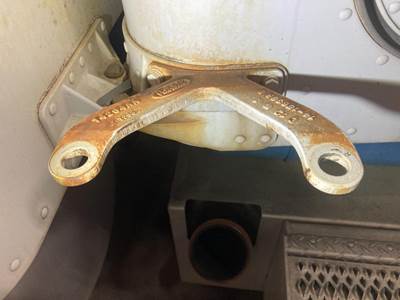 Peterbilt 367 Exhaust Bracket