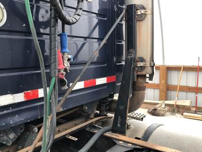 Volvo VNM Exhaust Bracket