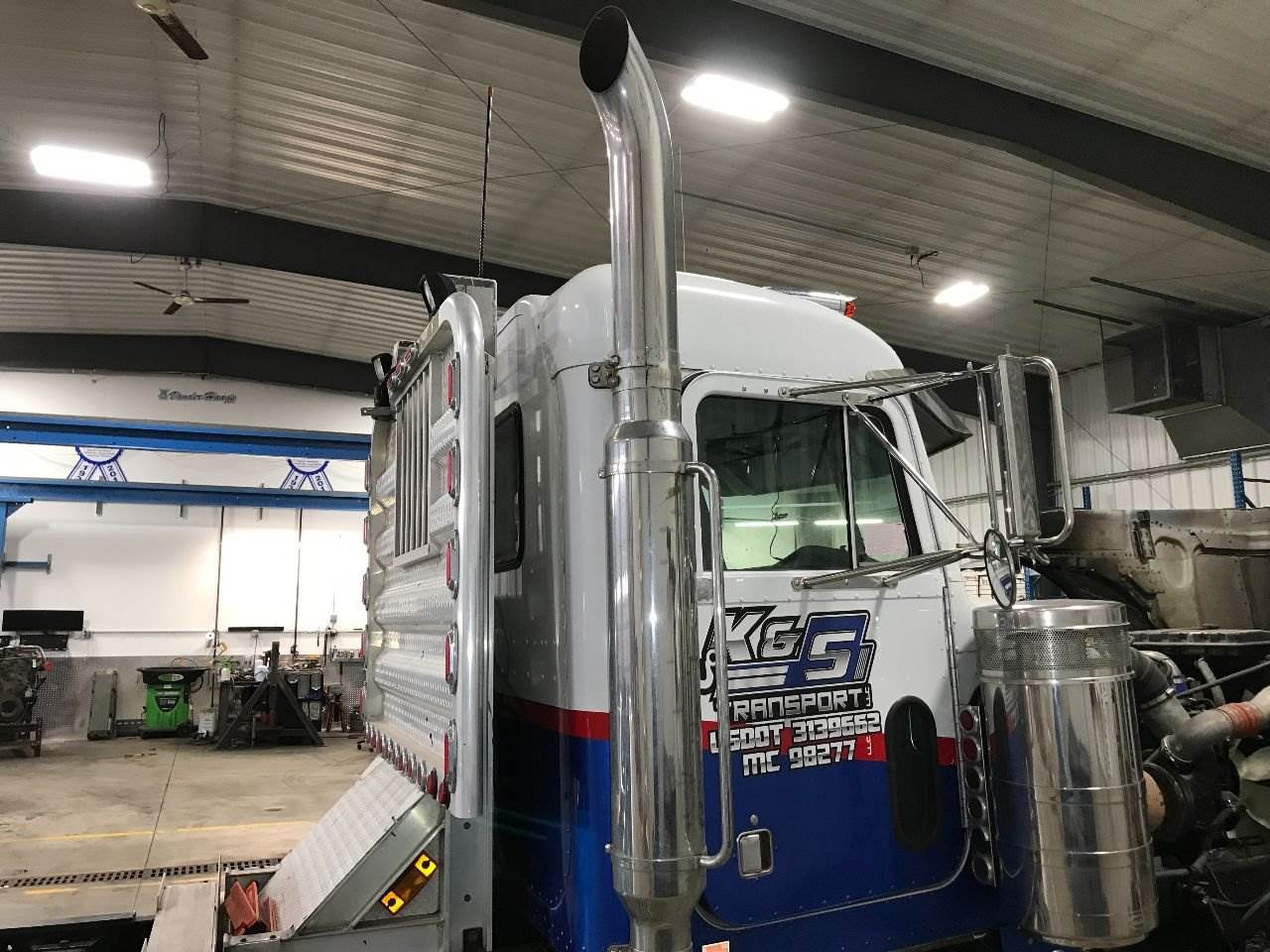 1998 Peterbilt 379 Exhaust Stack For Sale Sioux Falls, SD 25502920