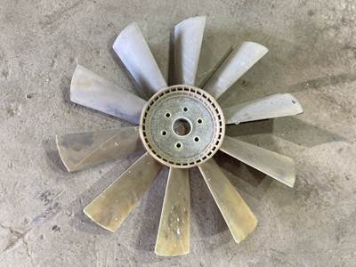 Cummins ISB Fan Blade for a Blue Bird TC2000