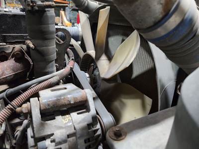 Cummins ISC Fan Blade for a Freightliner FL70