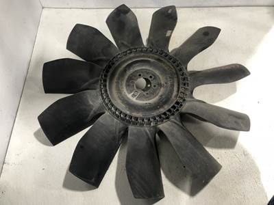Cummins ISX Fan Blade for a Peterbilt 387
