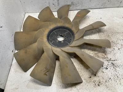 Cummins ISX Fan Blade for a Volvo VNL