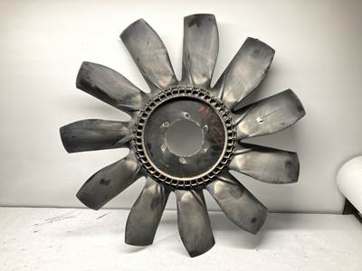 Cummins ISX11.9 Fan Blade for a Kenworth T880