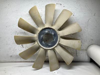 Cummins ISX11.9 Fan Blade for a Peterbilt 365