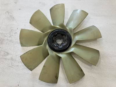 Cummins ISX12N Fan Blade for a Freightliner Cascadia