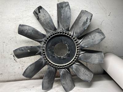 Cummins ISX12N Fan Blade for a Kenworth T880