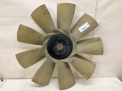 Cummins ISX15 Fan Blade for a Freightliner Cascadia