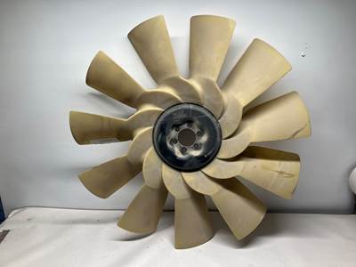 Cummins ISX15 Fan Blade for a Kenworth T680
