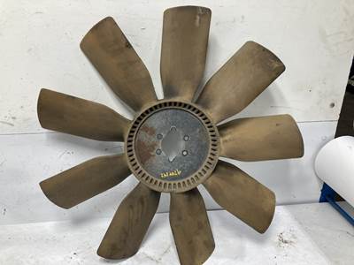 Cummins M11 Fan Blade for a Volvo Wah