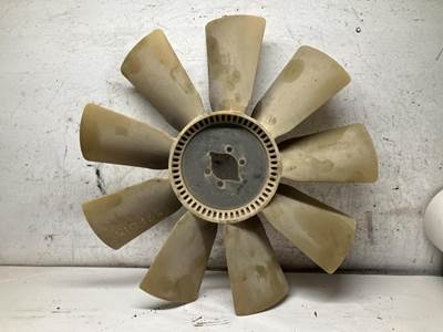 Cummins M11 Fan Blade for a Ford L9513