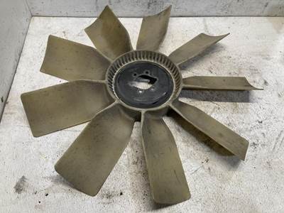 Cummins N14 CELECT PLUS Fan Blade for a Kenworth T2000