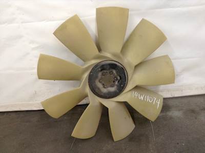 Detroit DD13 Fan Blade for a Freightliner Cascadia