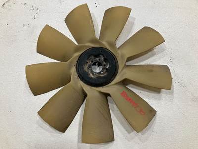 Detroit DD15 Fan Blade for a Freightliner Columbia 120