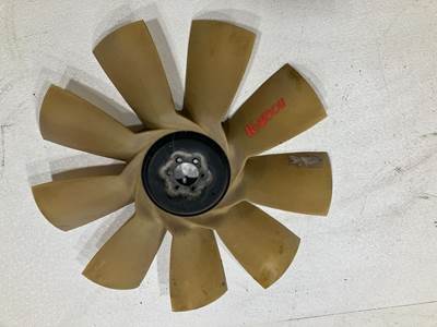Detroit DD15 Fan Blade for a Western Star 5700