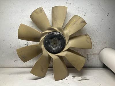 Detroit DD15 Fan Blade for a Freightliner 122SD