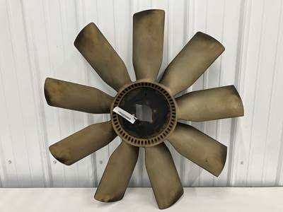 Detroit Series 60 12.7L Fan Blade for a Sterling A9513