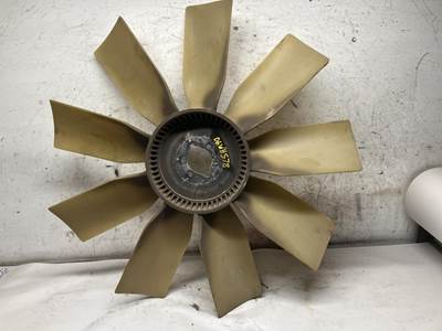 Detroit Series 60 14.0L Fan Blade for a Freightliner Columbia 120