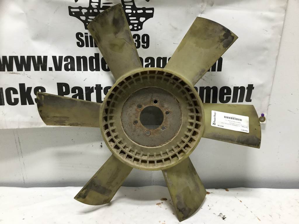 1986 International 9.0L Diesel Fan Blade for a INTERNATIONAL S1700 For