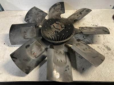 International DT466C Fan Blade for a International 4900