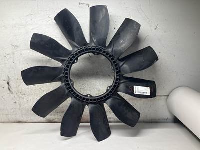 International N13 Fan Blade for a International Transtar (8600)