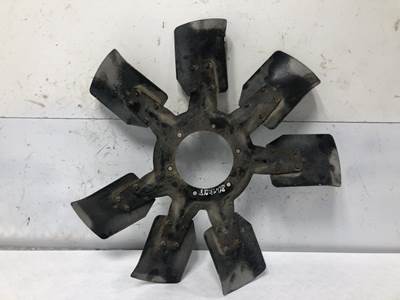 Mack E6 Fan Blade for a Mack RS600