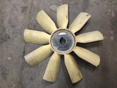 Mercedes-Benz MBE 4000 Fan Blade for a Freightliner Columbia 120