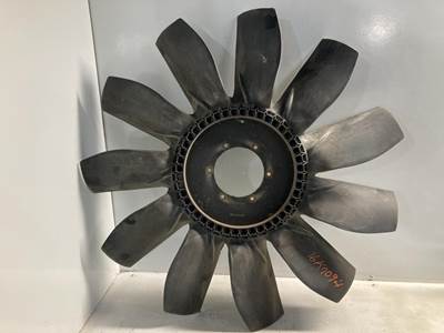 Paccar MX-13 Fan Blade for a Kenworth T680
