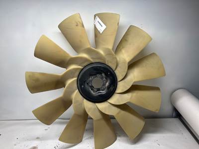 Paccar MX-13 Fan Blade for a Peterbilt 579