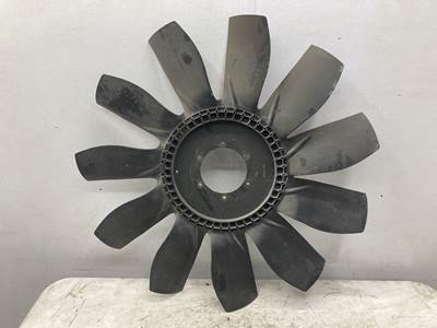 Paccar MX-13 Fan Blade for a Peterbilt 579