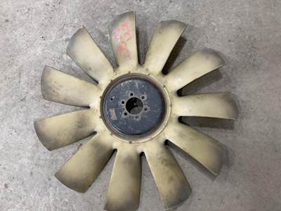 Volvo VED12 Fan Blade for a Volvo VNL